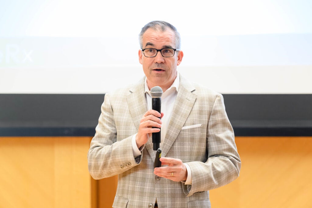 Faculty, students, and alumni pitched their startup companies at the Showcase.