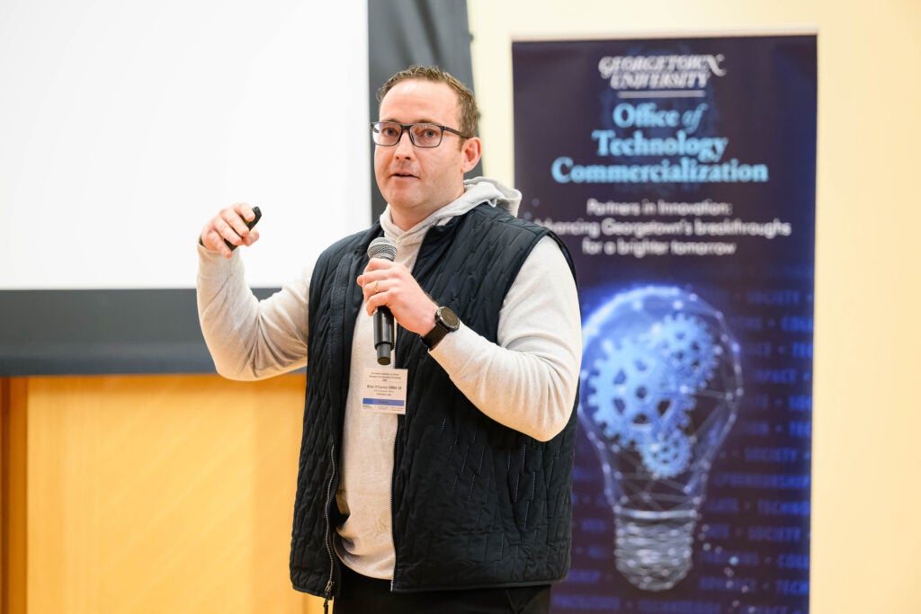 Faculty, students, and alumni pitched their startup companies at the Showcase.